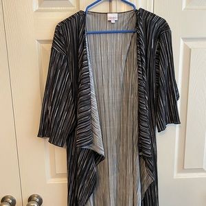 LuLaRoe Monroe cardigan
